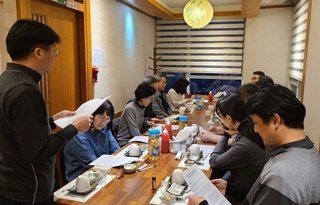 "도와달라"…분회장이 보건소장·의사회장 소집한 이유