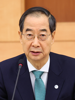 한덕수 "의정대화 물꼬 터…유연하게 원칙 지키며 대화"