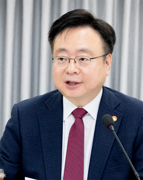 장기화된 의료대란에 'PA 간호사' 제도화 급물살