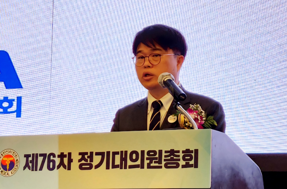 임현택 "의대증원 2천명 철회 안하면 협상도 없다"