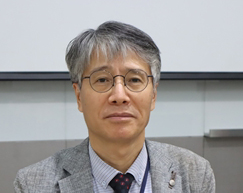 "약대생 20% 휴학·자퇴, 심각하게 보고 있다"