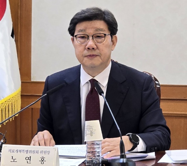 정부, 상급종병 전문의 중심 개혁…"의원도 전공의 수련"