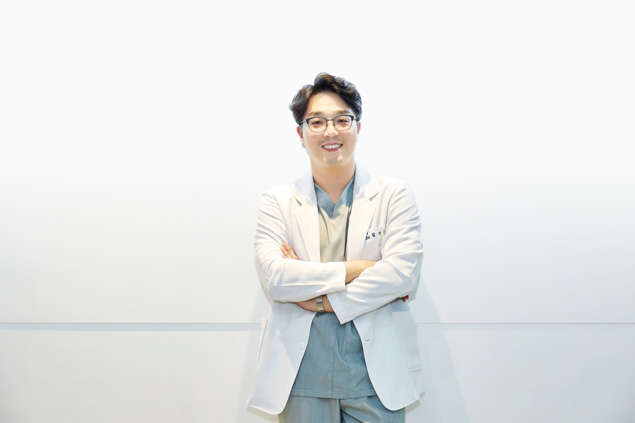 김민승 원장, 콜라겐 '레티젠' 활용법 학술대회서 강연