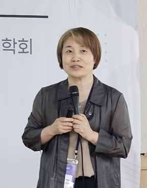 "제네릭 상품명, '업체+성분명'으로"...소비자도 원한다