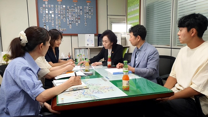 서울시약, 금천구청·보건소 방문해 한약사 문제 소통