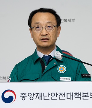 복지부 "병의원 반일 휴진도 채증 후 행정처분"