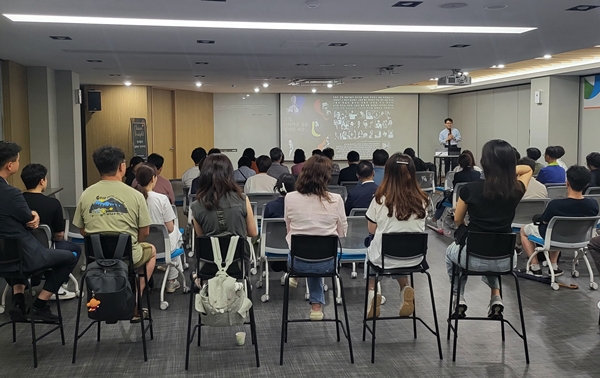 "요절한 천재들이 남긴 예술"...인문학강의에 약사 54명 모여