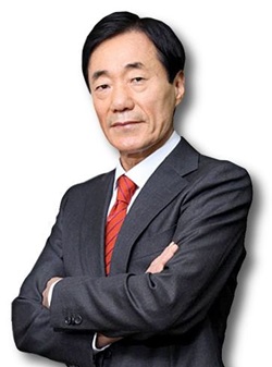 신동국 "한미 경영권 분쟁 종식...형제와도 경영 논의"