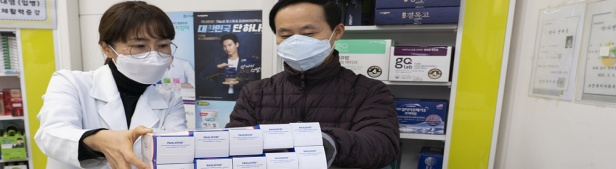 치료제 부족하지 않다는 질병청…"현장 모르는 소리"