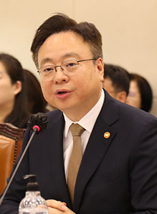 정부 "근무 전공의 비방 게시글 21건 수사 의뢰"