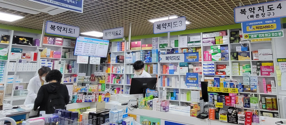 '투약전쟁' 벌어지는 문전약국 "노쇼 줄고 신규환자 늘고"