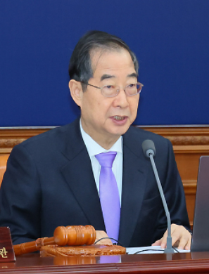 한덕수 총리 "보건의료노조 파업결정 철회하라"