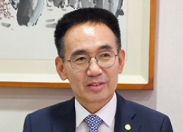 김종환 "약사회 집행부 권력중독...비전 제시 없어"