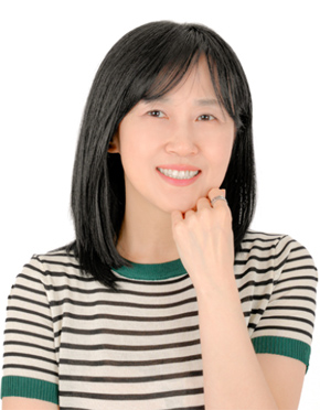 약사출신 김희선 작가, 코로나 소설로 허균문학상 수상