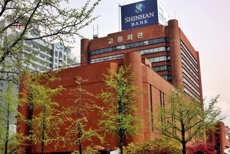 서울본사→화성→교통회관…또 바뀌는 한미 주총 장소 왜?
