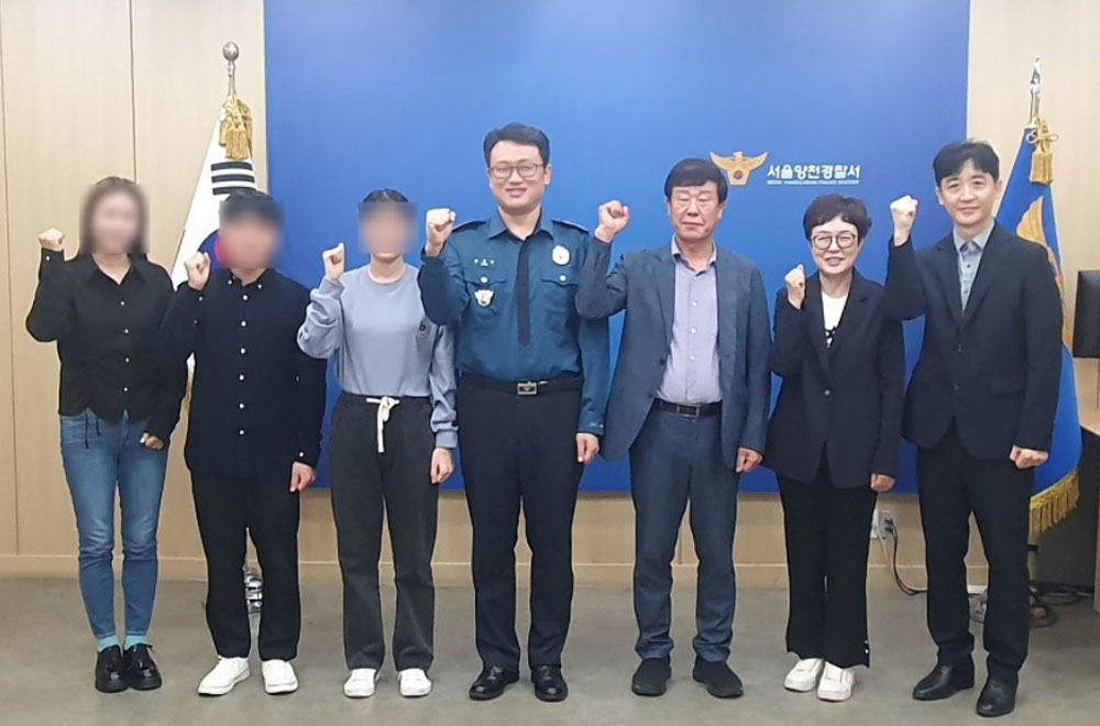 양천구약, 탈북학생들에 장학금 전달