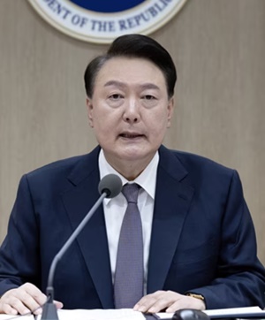윤 대통령 "중환자 중심 상급병원 개선안 연내 마련"
