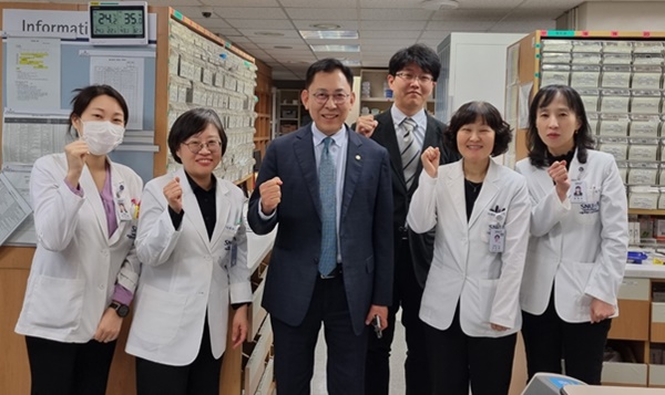 [대약] 최광훈, 공식 후보 등록…첫 행보는 서울 동작구