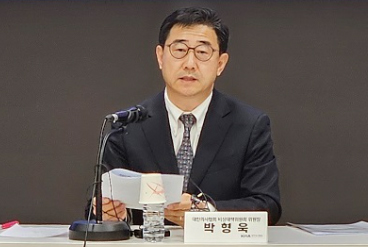 전공의·의대생 앞세운 의협 비대위 "내년 의대모집 중단하라"
