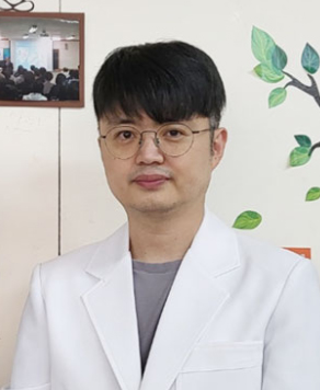교품 플랫폼 개발한 개국약사, 과기부장관상 받았다