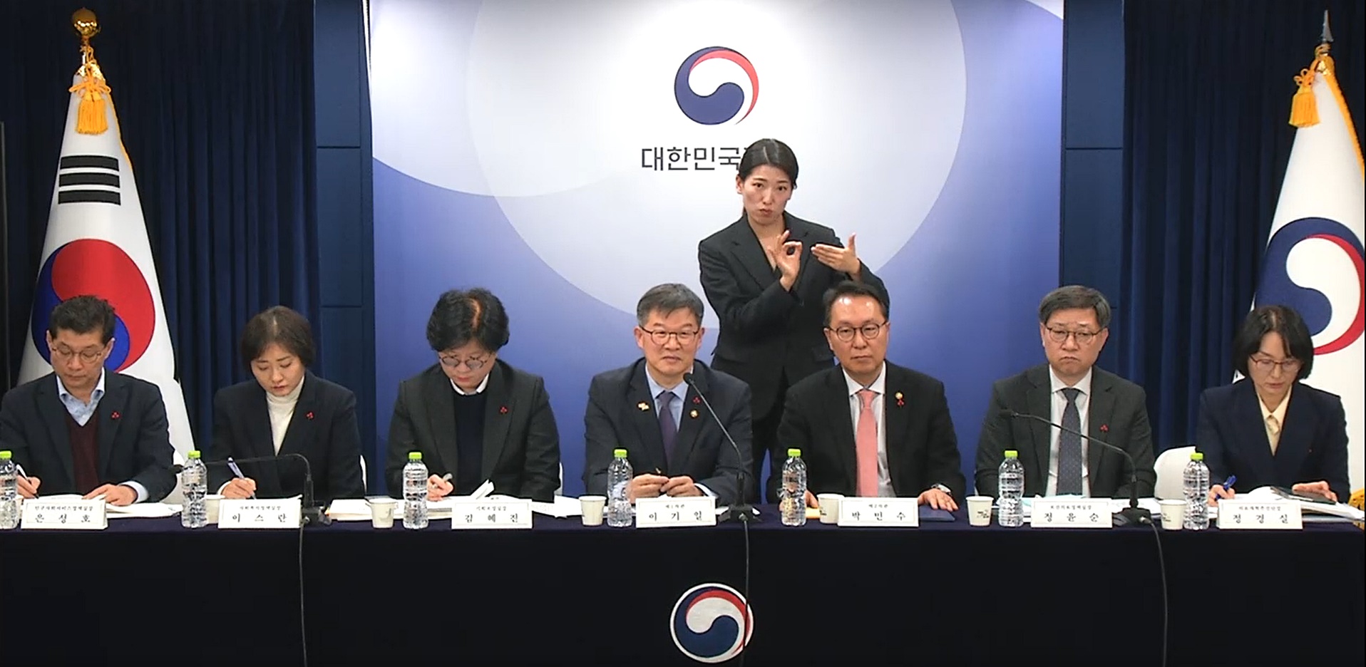 복지부 "비대면진료 제도화·의사 추계위·혁신형제약 개선"