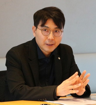 '인보사' 살려라…코오롱, 자금조달·인재영입 박차