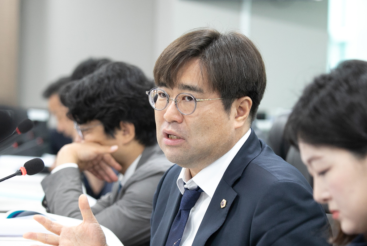 이진형 의원 "병의원·약국 등서 지역화폐 사용 필요"