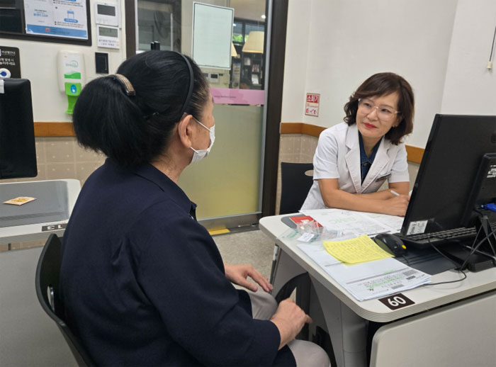 마포구약, 복지관 어르신 대상 약물 안전사용교육