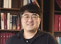 "신제품으로 의약품 미충족 수요 해결이 최대 보람"