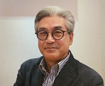 평생 병원약사였던 그가 대학으로 간 이유는?  