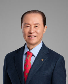 김광태 병협 명예회장, 세계병원대회서 공로상 수상