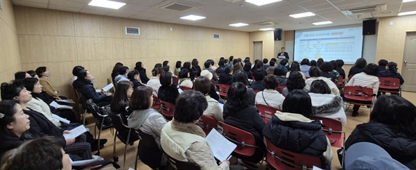 은평구약, 사회복지사 대상 '어르신 약물 안전사용' 교육